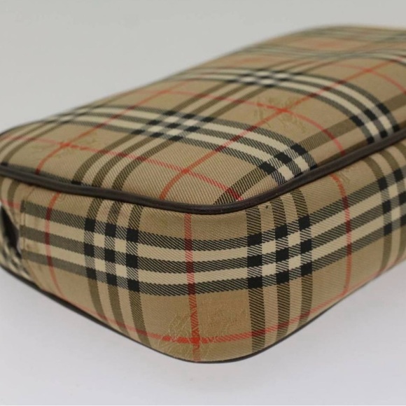 Vintage Burberry Clutch Bag - Picture 9 of 16